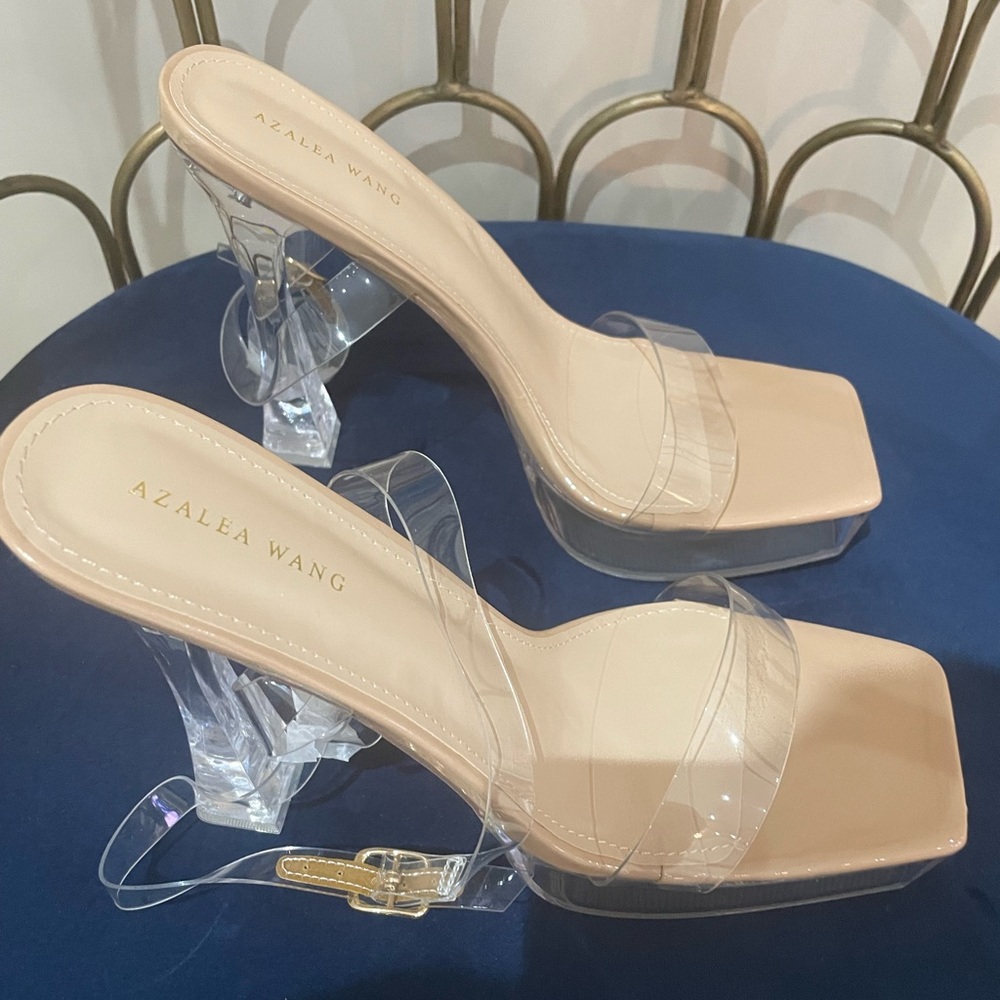 Sexy, clear platform heels!